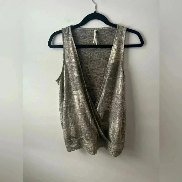 NWOT Anthropologie Sabrina Shimmer Wrap Top - Picture 5 of 9